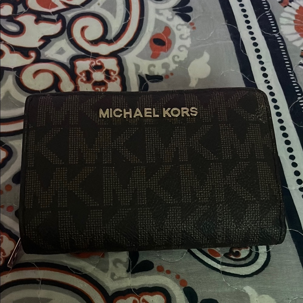 Michael Kors Monogram Wallet